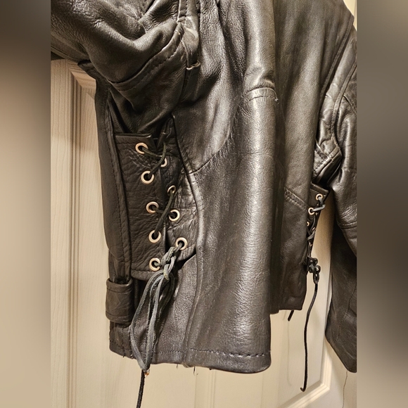 Leather Jacket - Picture 6 of 12